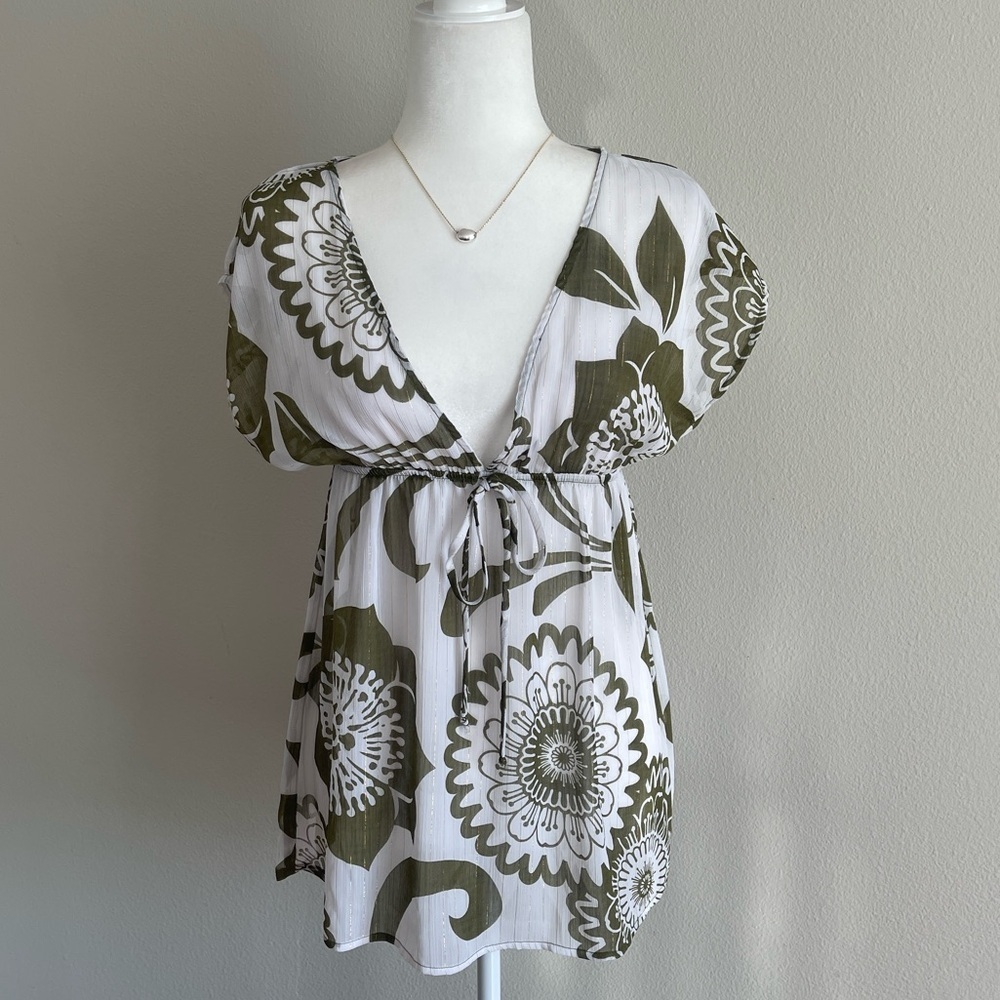 Ally B Green and White Floral Blouse Size M